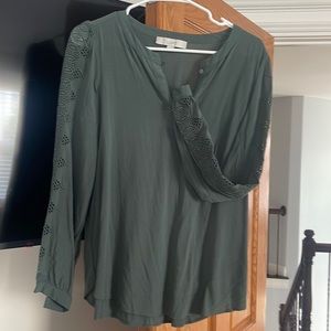 Blueish green Ann Taylor loft, detailed sleeve blouse